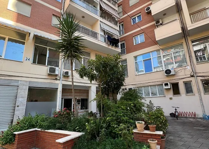 Daire Downtown Dream Duplex Tiran